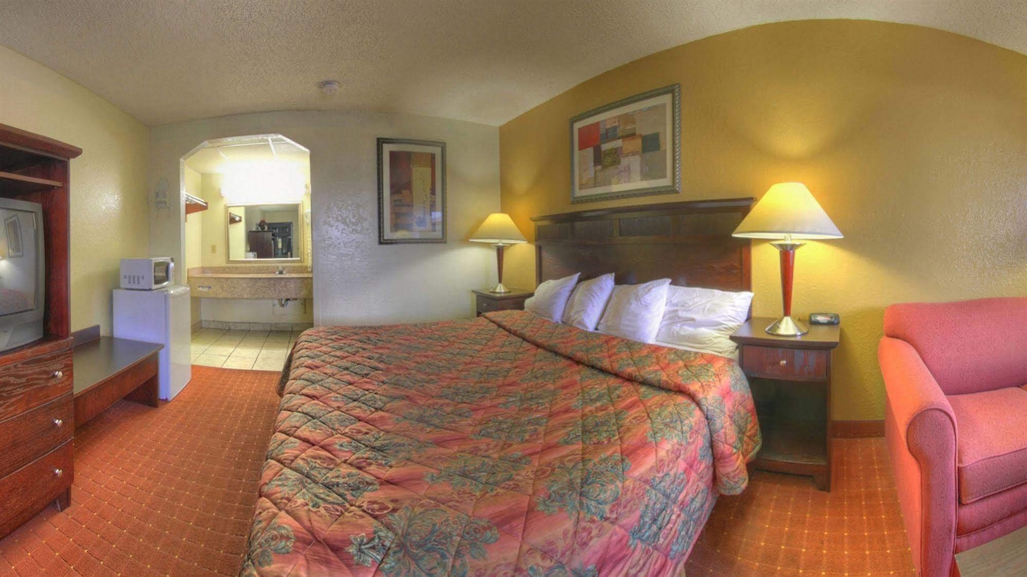 Rodeway Inn North Charleston - Ashley Phosphate Esterno foto